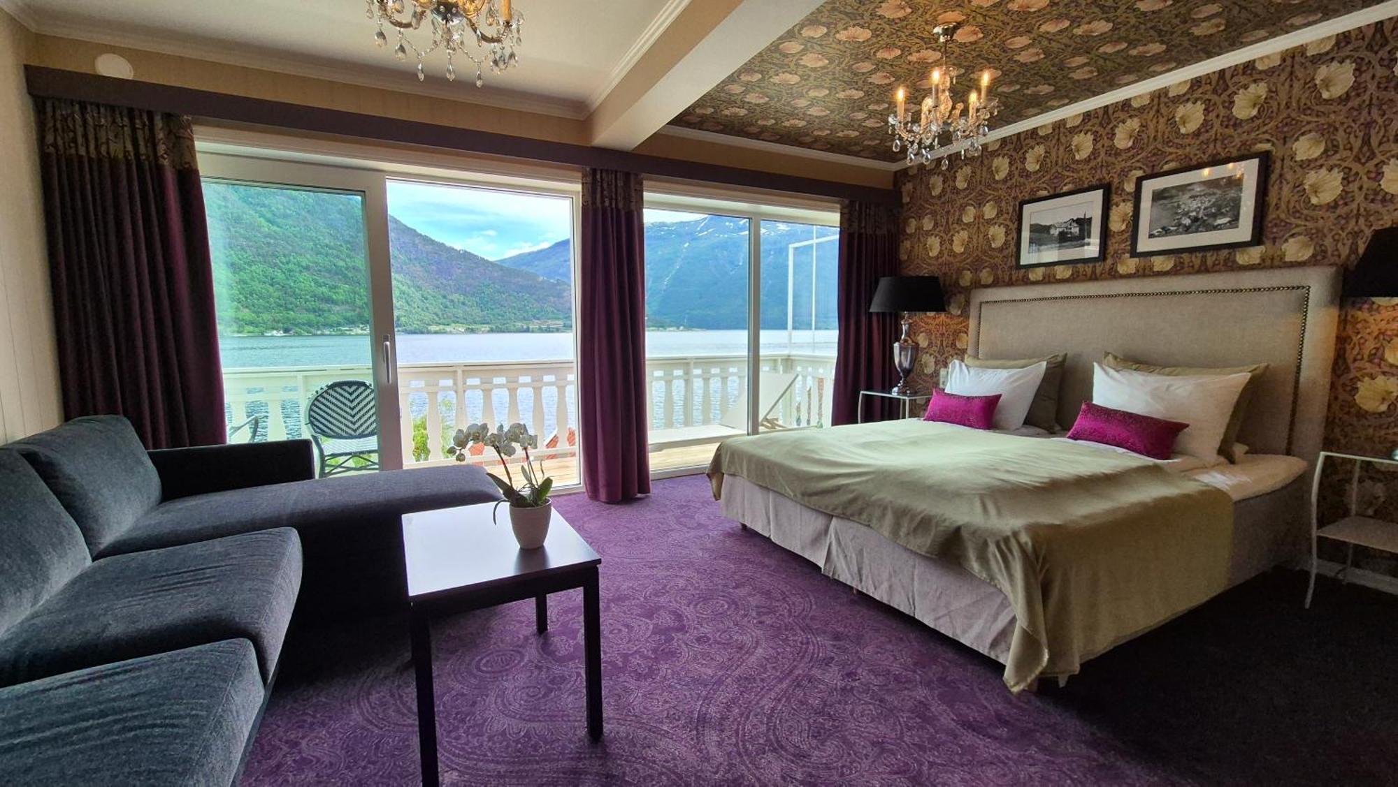 Hofslund Fjord Hotel Sogndal Esterno foto