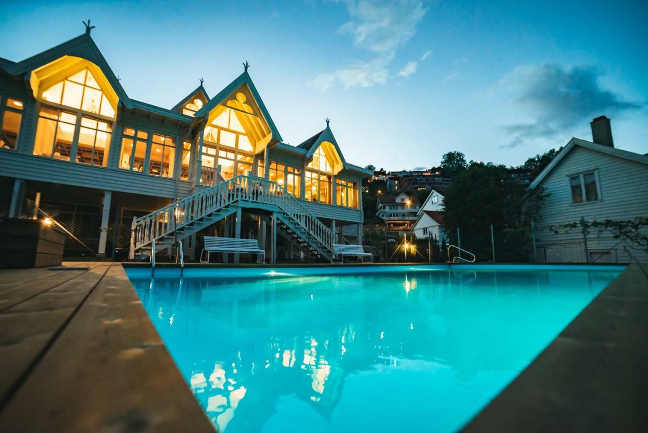Hofslund Fjord Hotel Sogndal Esterno foto