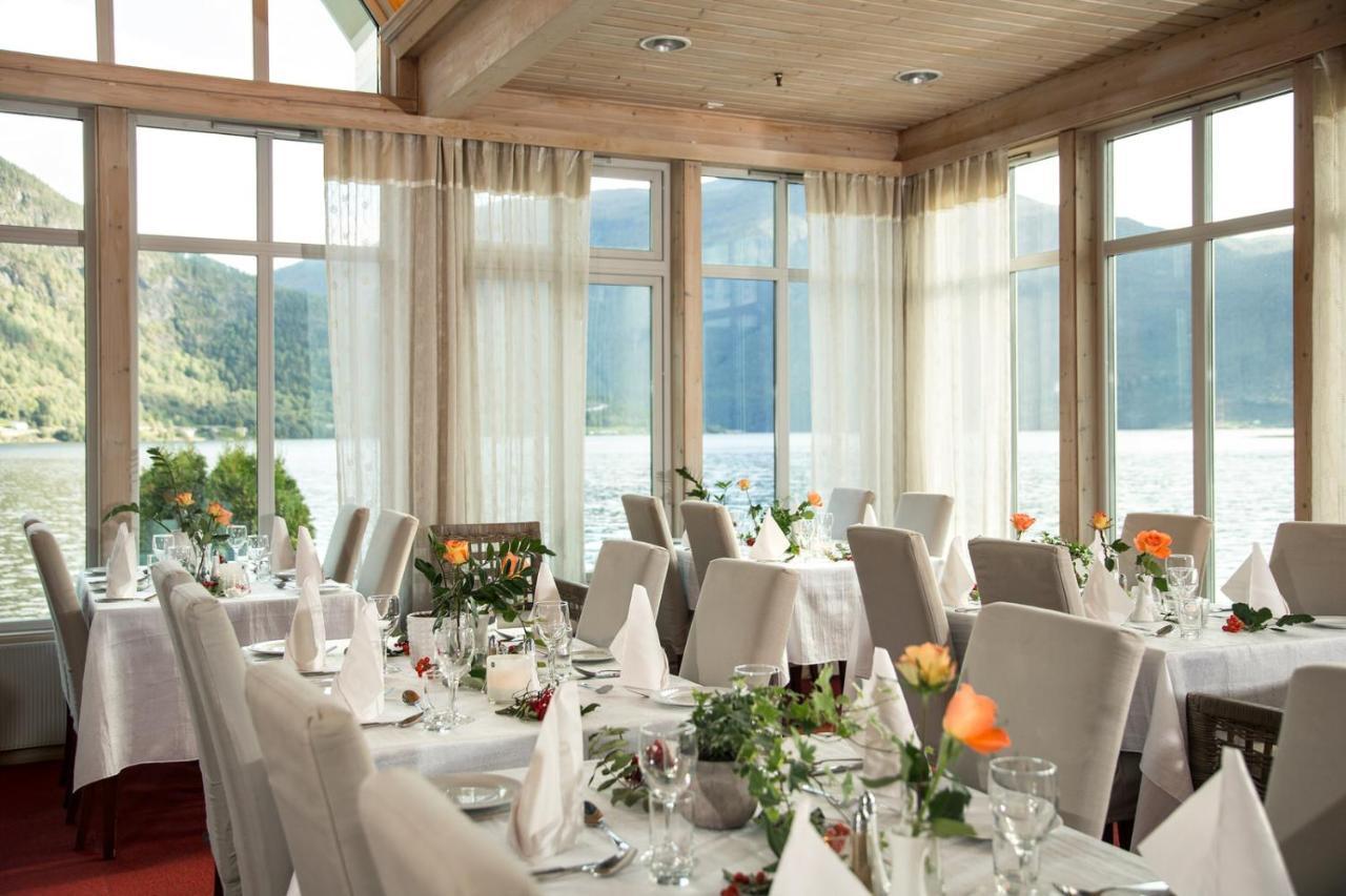 Hofslund Fjord Hotel Sogndal Esterno foto