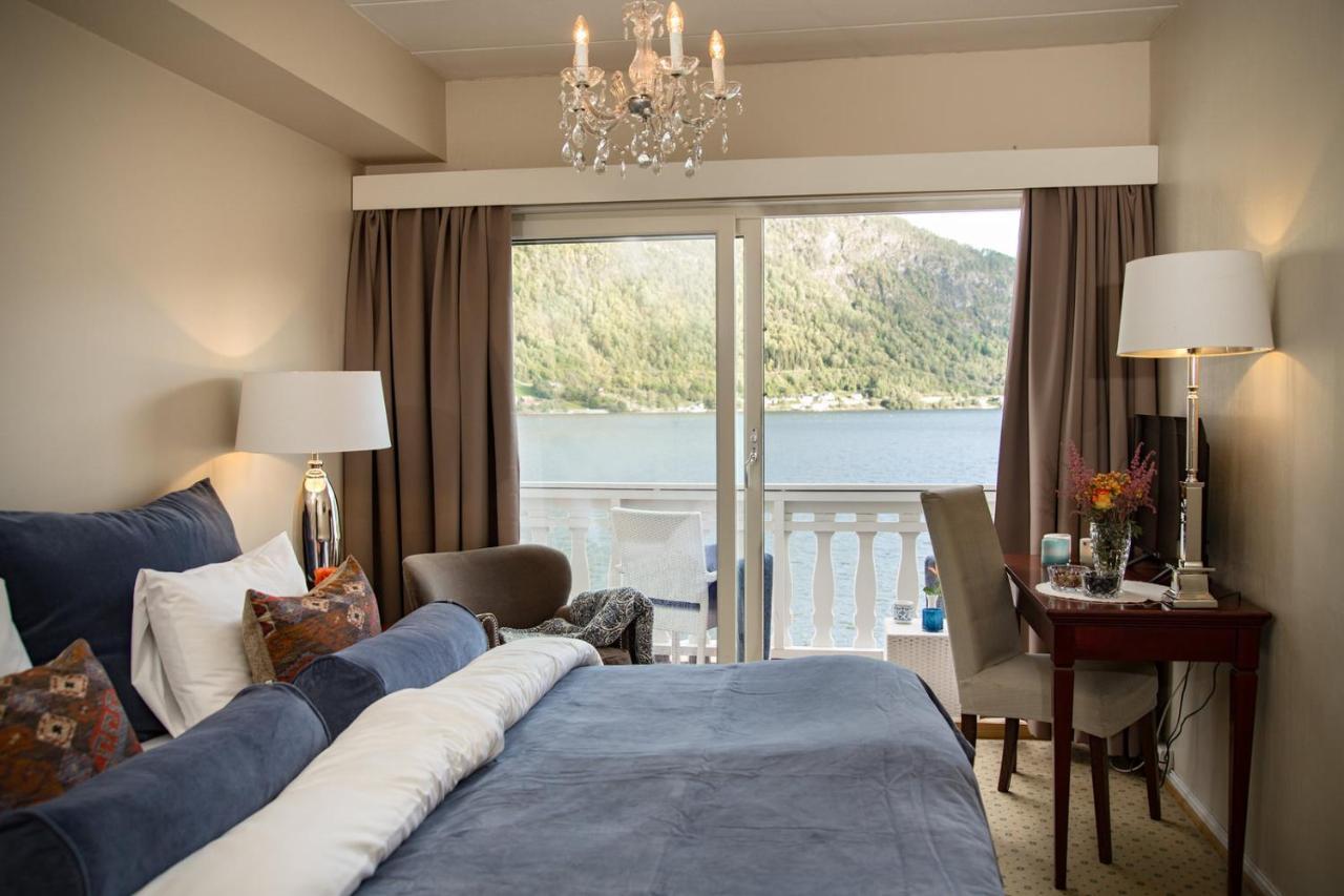 Hofslund Fjord Hotel Sogndal Esterno foto